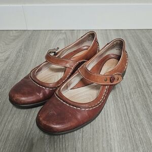 Vintage Leather Mary Jane Shoes